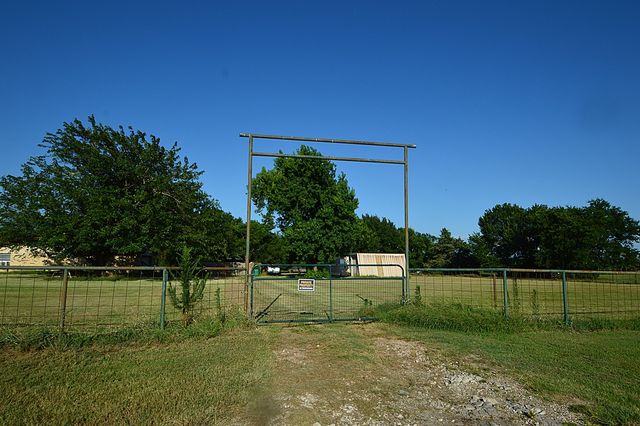 4571 County Road 3521, Greenville, TX 75402