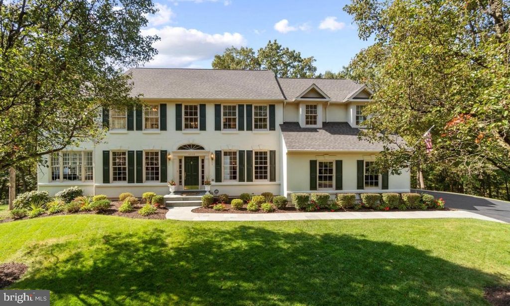 12123 WINDSOR HALL WAY, Herndon, VA 20170