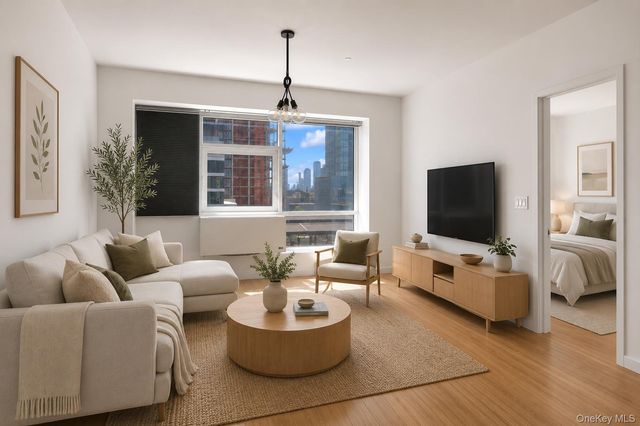 2415 Queens Plaza N 6B, Long Island City, NY 11101