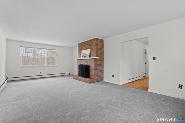 226 Beaumont Highway, Lebanon, CT 06249