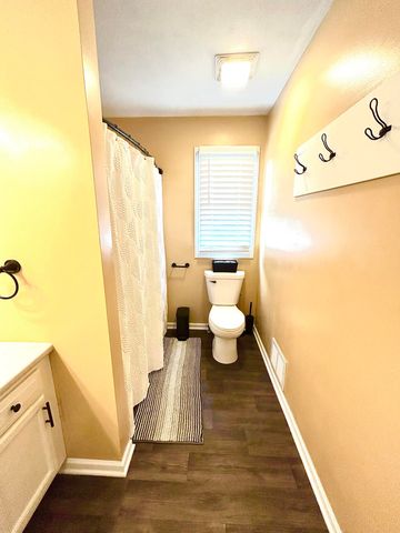 206 Charyridge Drive, Kent City, MI 49330