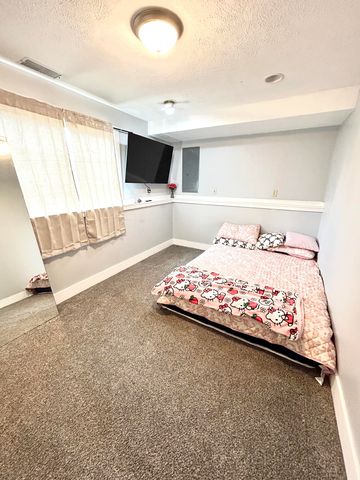 206 Charyridge Drive, Kent City, MI 49330