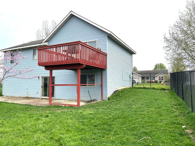 206 Charyridge Drive, Kent City, MI 49330