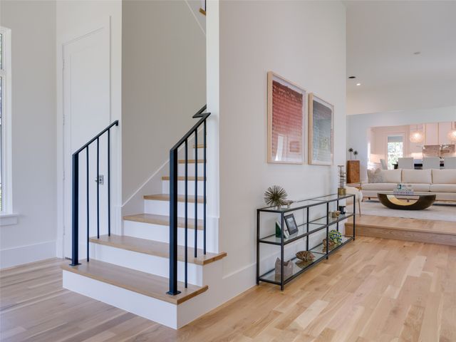 9315 Lenel Place, Dallas, TX 75220