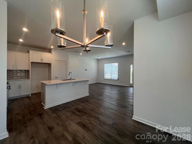 16305 Leading Street, Charlotte, NC 28273