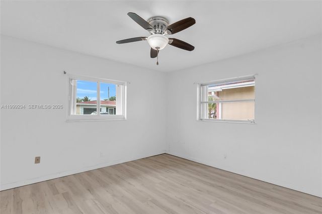 1280 NW 49th St, Deerfield Beach, FL 33064