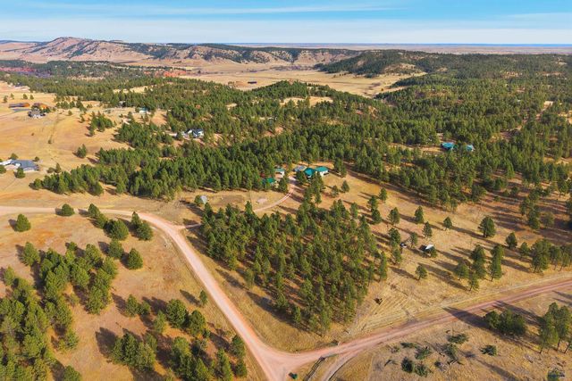 24716 TRIPLE M RANCH RD, Hermosa, SD 57744