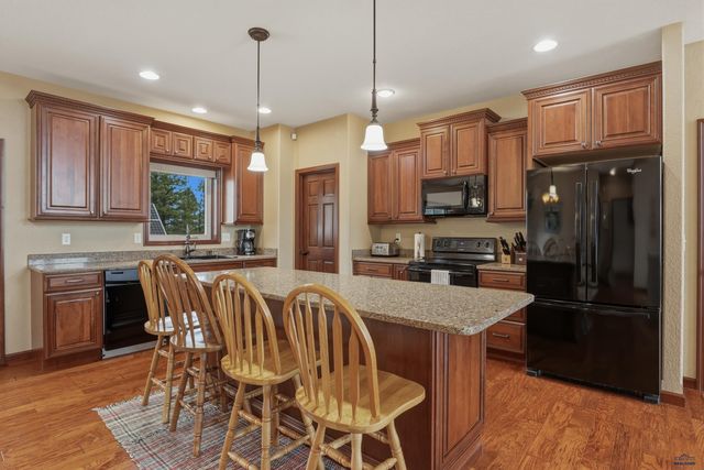 24716 TRIPLE M RANCH RD, Hermosa, SD 57744