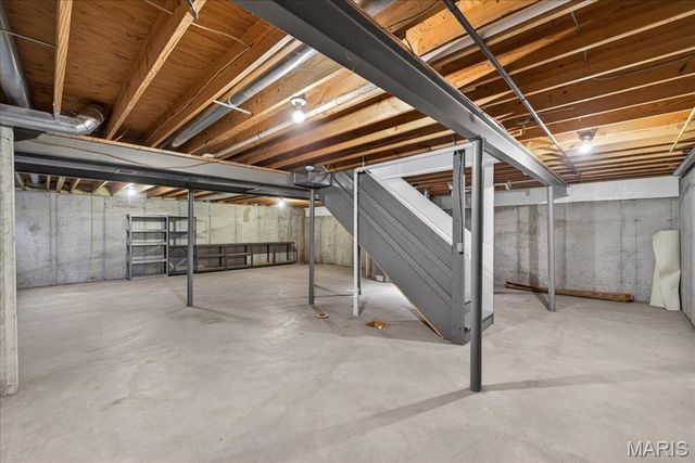 4209 Consett Drive, Oakville, MO 63129