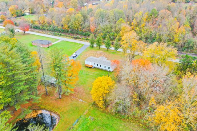 4609 State Highway 1804, Williamsburg, KY 40769