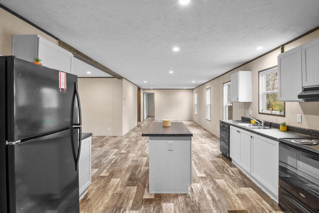 4609 State Highway 1804, Williamsburg, KY 40769