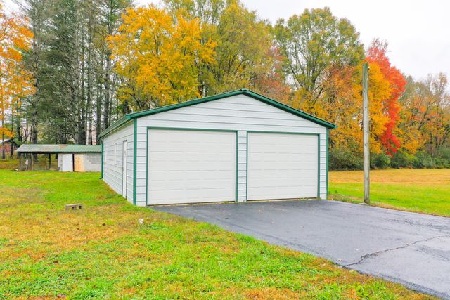 4609 State Highway 1804, Williamsburg, KY 40769