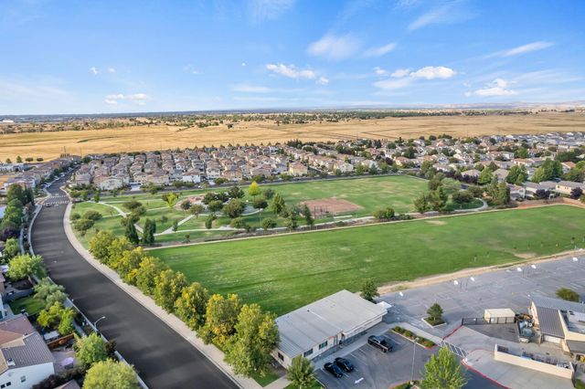 11786 Socrates Way, Rancho Cordova, CA 95742