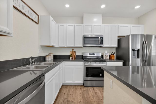 11786 Socrates Way, Rancho Cordova, CA 95742