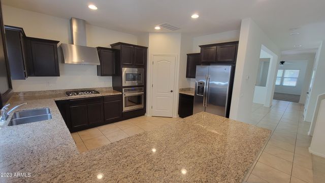 10153 E CATALYST Avenue, Mesa, AZ 85212