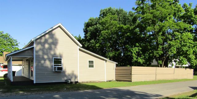 706 E Lake Street, Paragould, AR 72450