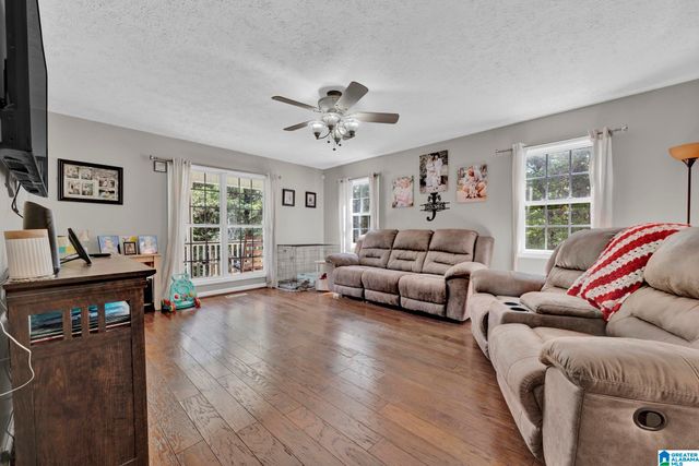 370 NICOLE TRAIL, Hayden, AL 35079