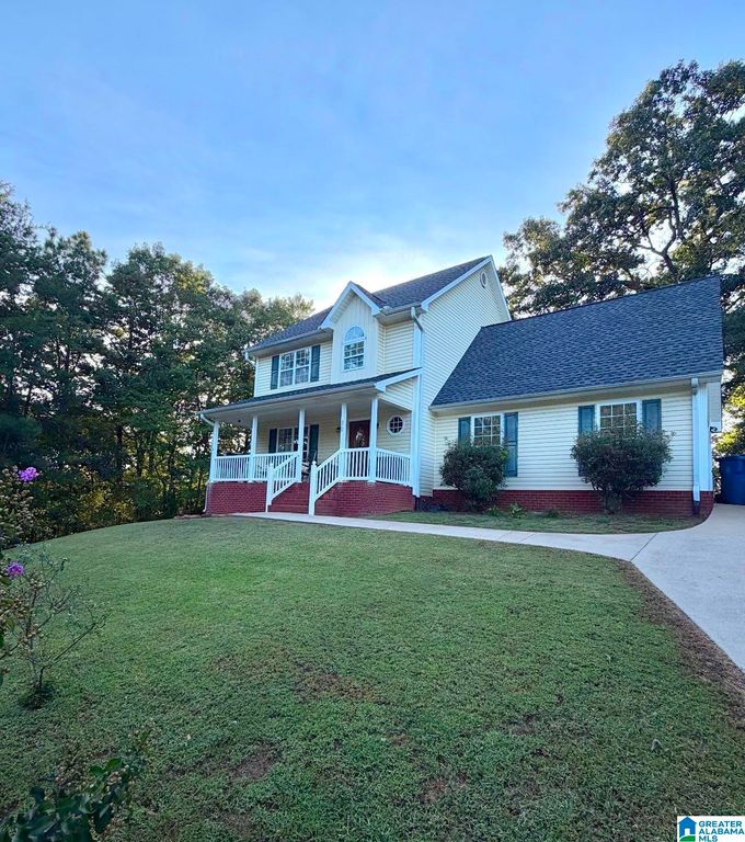 370 NICOLE TRAIL, Hayden, AL 35079