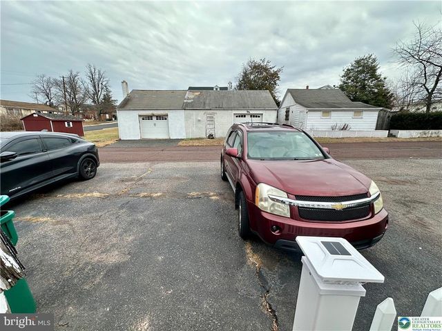 782 JEFFERSON ST, Red Hill, PA 18076