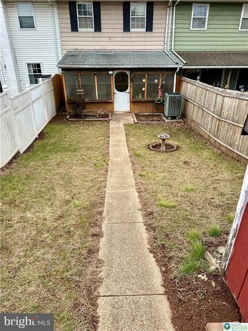 782 JEFFERSON ST, Red Hill, PA 18076