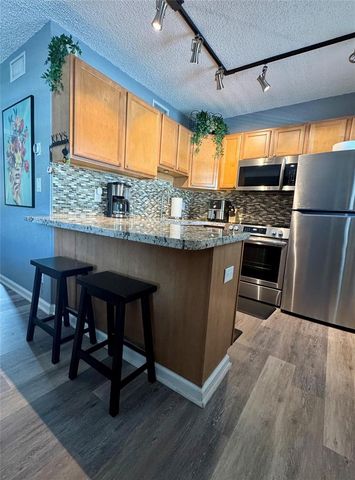 2660 NE 8th Avenue 211, Wilton Manors, FL 33334