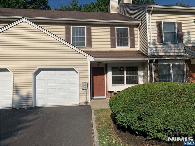 15 Park View Place, Fair Lawn, NJ 07410