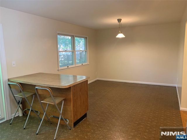 15 Park View Place, Fair Lawn, NJ 07410