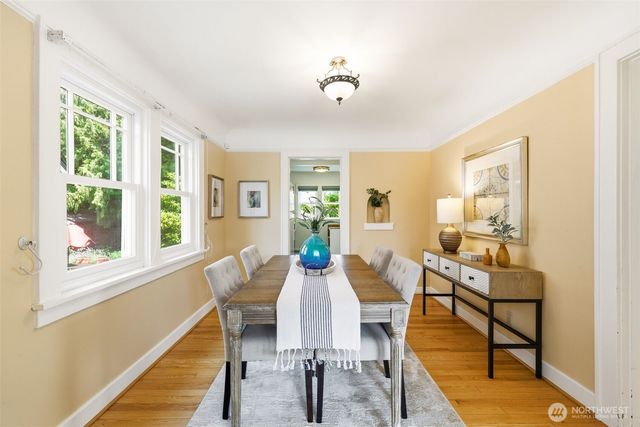2316 41st Avenue SW, Seattle, WA 98116