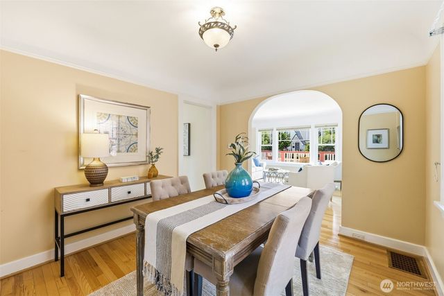 2316 41st Avenue SW, Seattle, WA 98116