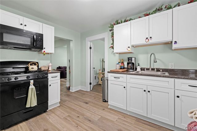 8 Nestle Avenue B, Fulton, NY 13069