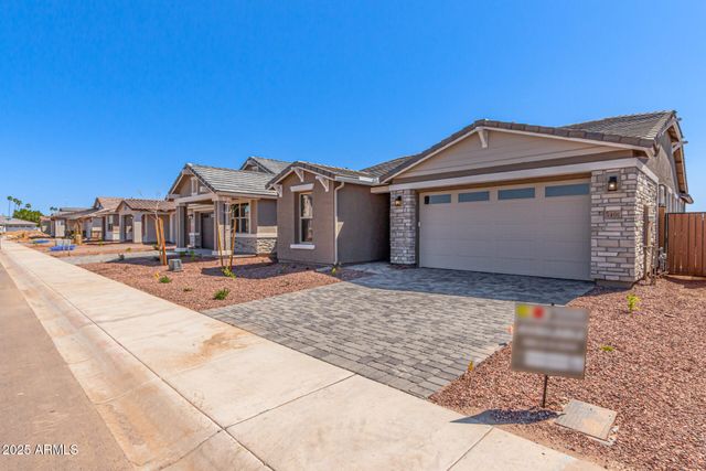 5401 W LAS PALMARITAS Drive, Glendale, AZ 85302
