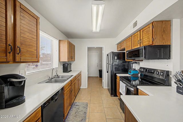 8520 W Palm Lane 1067, Phoenix, AZ 85037