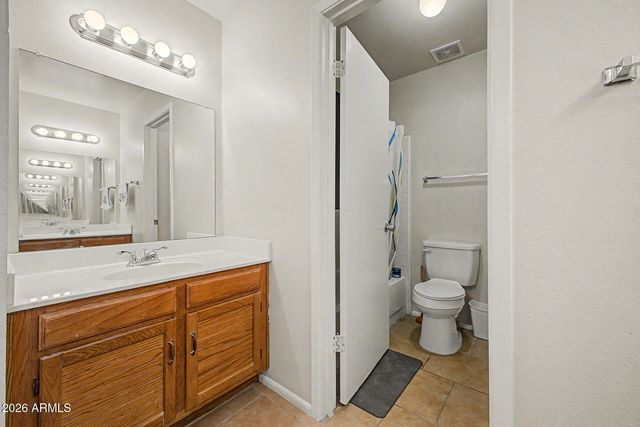 8520 W Palm Lane 1067, Phoenix, AZ 85037