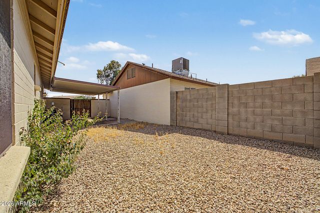 8520 W Palm Lane 1067, Phoenix, AZ 85037