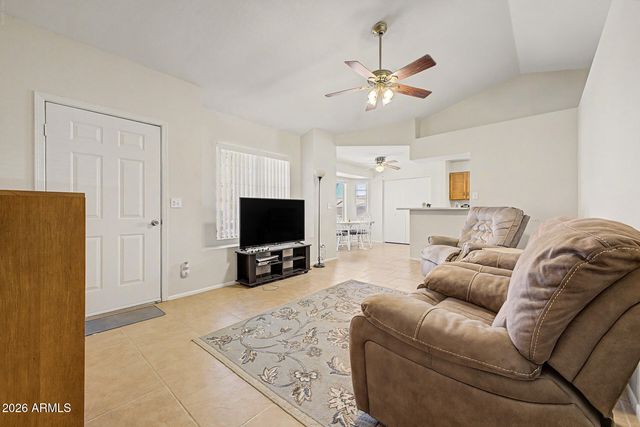 8520 W Palm Lane 1067, Phoenix, AZ 85037