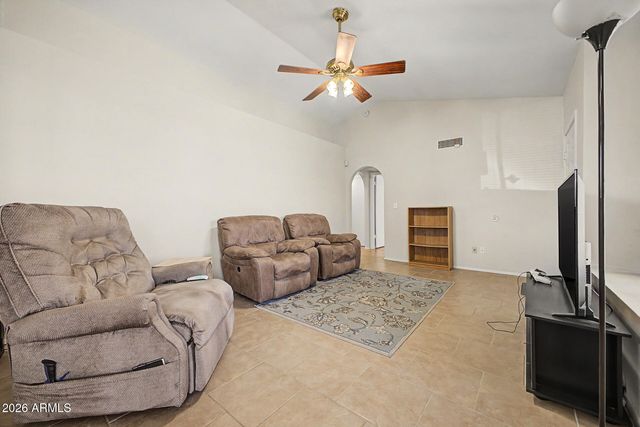 8520 W Palm Lane 1067, Phoenix, AZ 85037