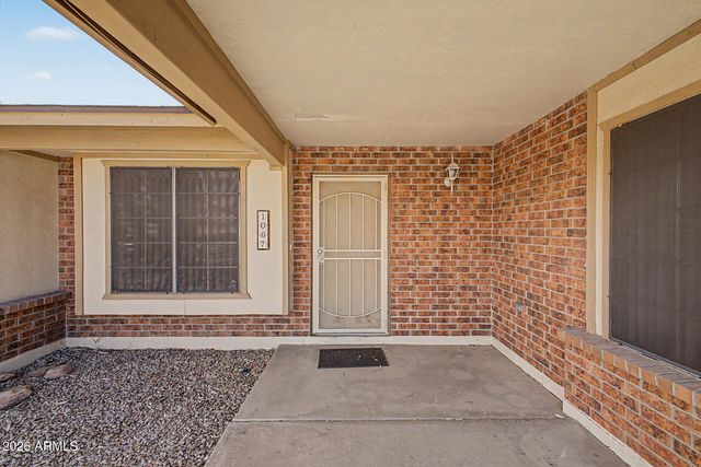 8520 W Palm Lane 1067, Phoenix, AZ 85037
