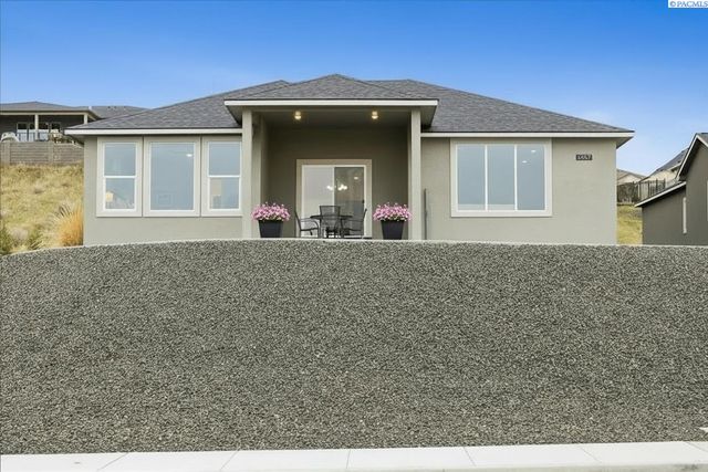 6657 Caspian Pl, West Richland, WA 99353