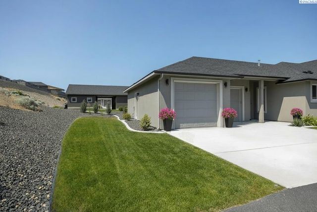 6657 Caspian Pl, West Richland, WA 99353