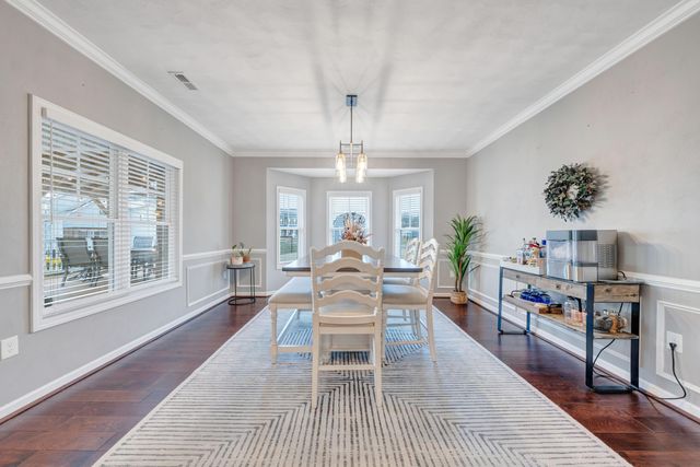 3015 Adam DR, Vinton, VA 24179