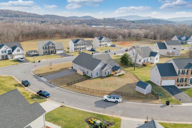 3015 Adam DR, Vinton, VA 24179