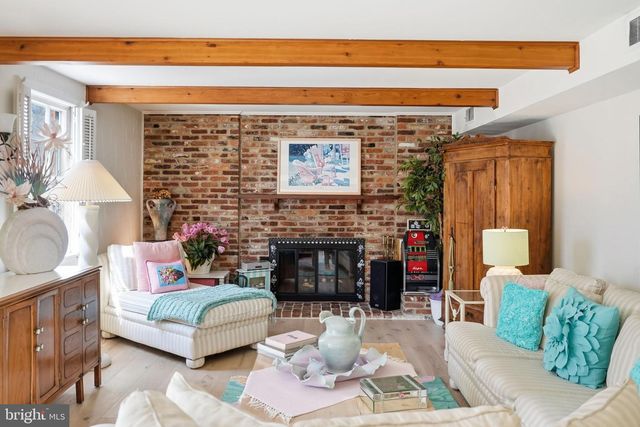 8406 GENEVA MASON RD, Potomac, MD 20854