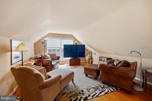 8406 GENEVA MASON RD, Potomac, MD 20854