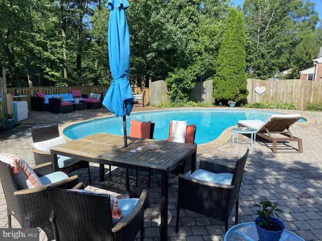 8406 GENEVA MASON RD, Potomac, MD 20854