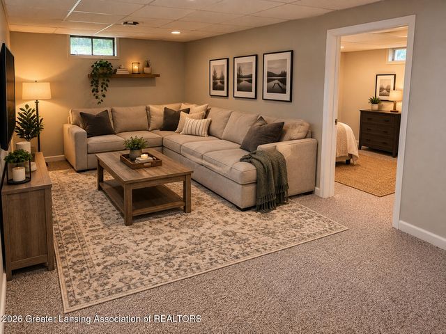 1131 Hillgate Way, Lansing, MI 48912