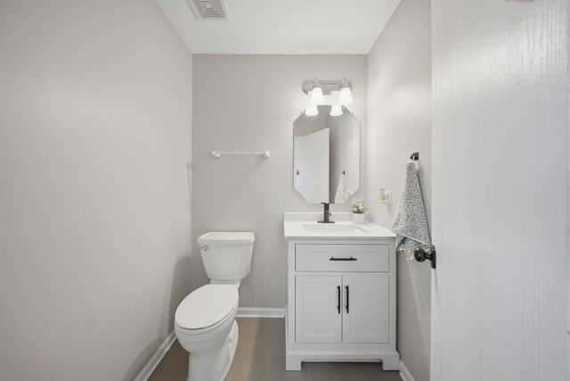 224 Johnson Street, Hampshire, IL 60140