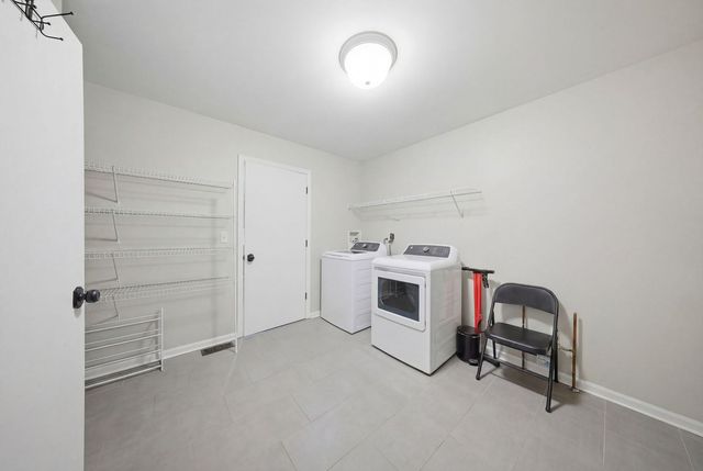 224 Johnson Street, Hampshire, IL 60140