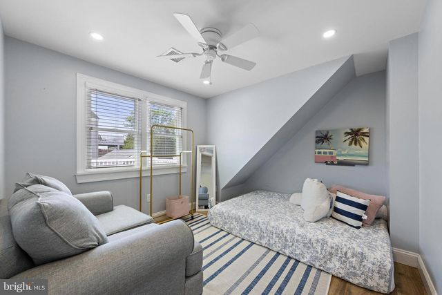 24 E 21ST, Long Beach Township, NJ 08008