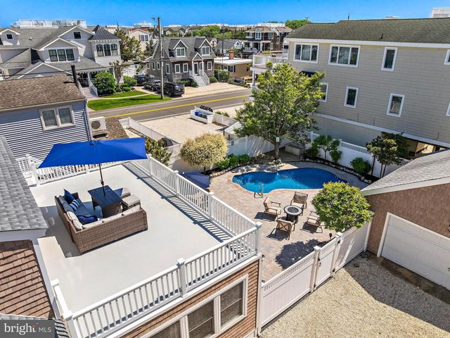 24 E 21ST, Long Beach Township, NJ 08008