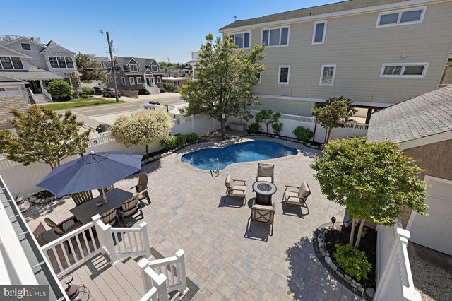 24 E 21ST, Long Beach Township, NJ 08008